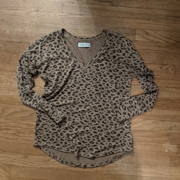 Abercrombie CozyAF Tee - Picture 2 of 6